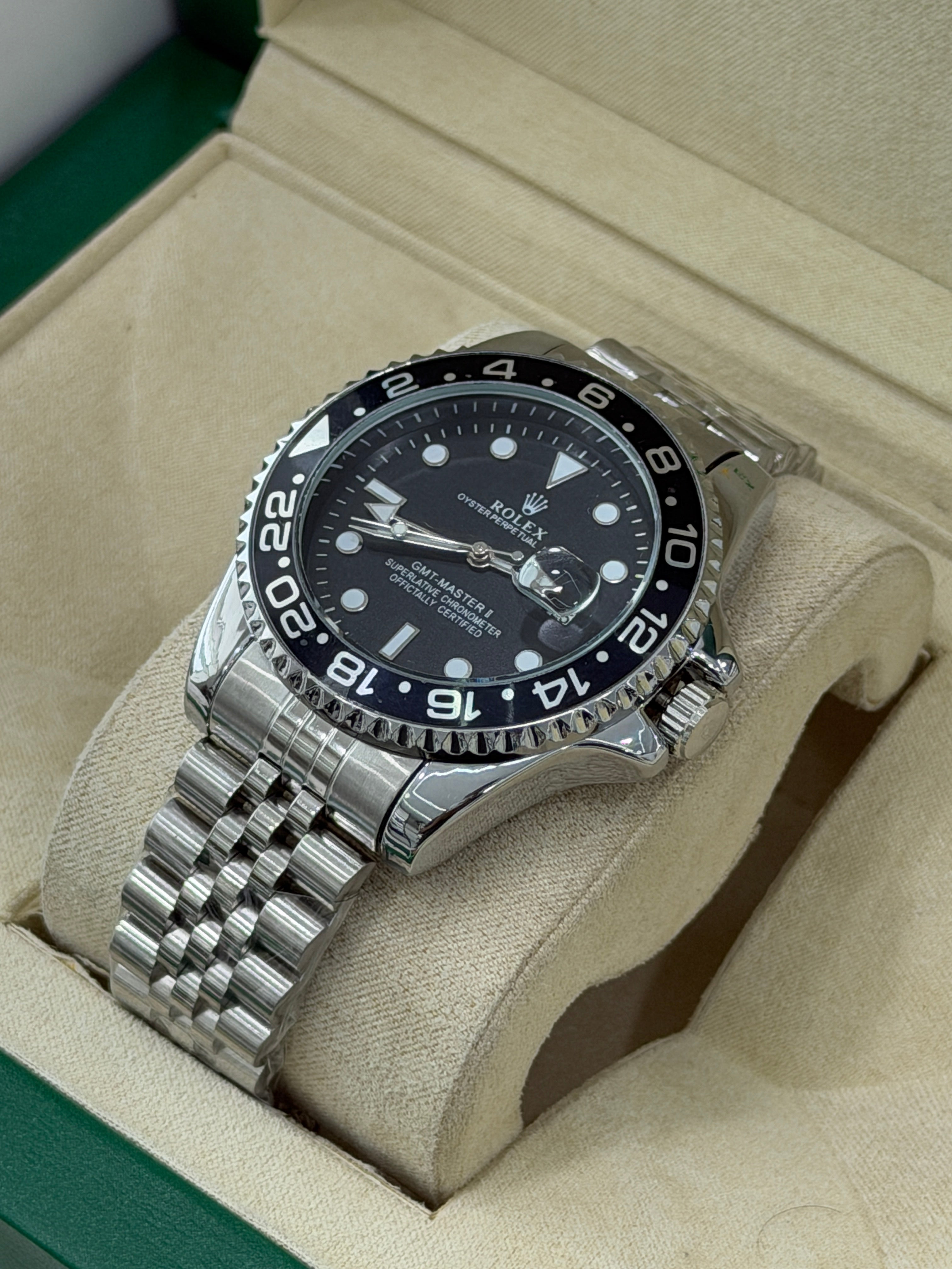 Premium Silver GMT Style Watch – Men
