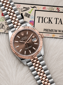 Luxury Two-Tone Stainless Steel Watch Fluted Bezel Chocolate Sunburst Dial Date Display Watch – Men