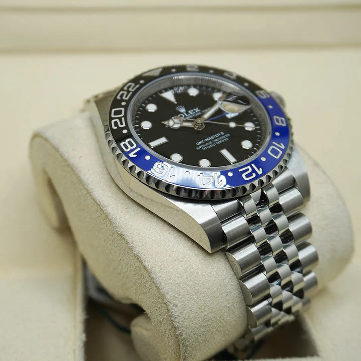 Premium Silver GMT Style Luxury Watch Black Dial Black Blue Batman Bezel Jubilee Bracelet Classic Luxury Watch – Men