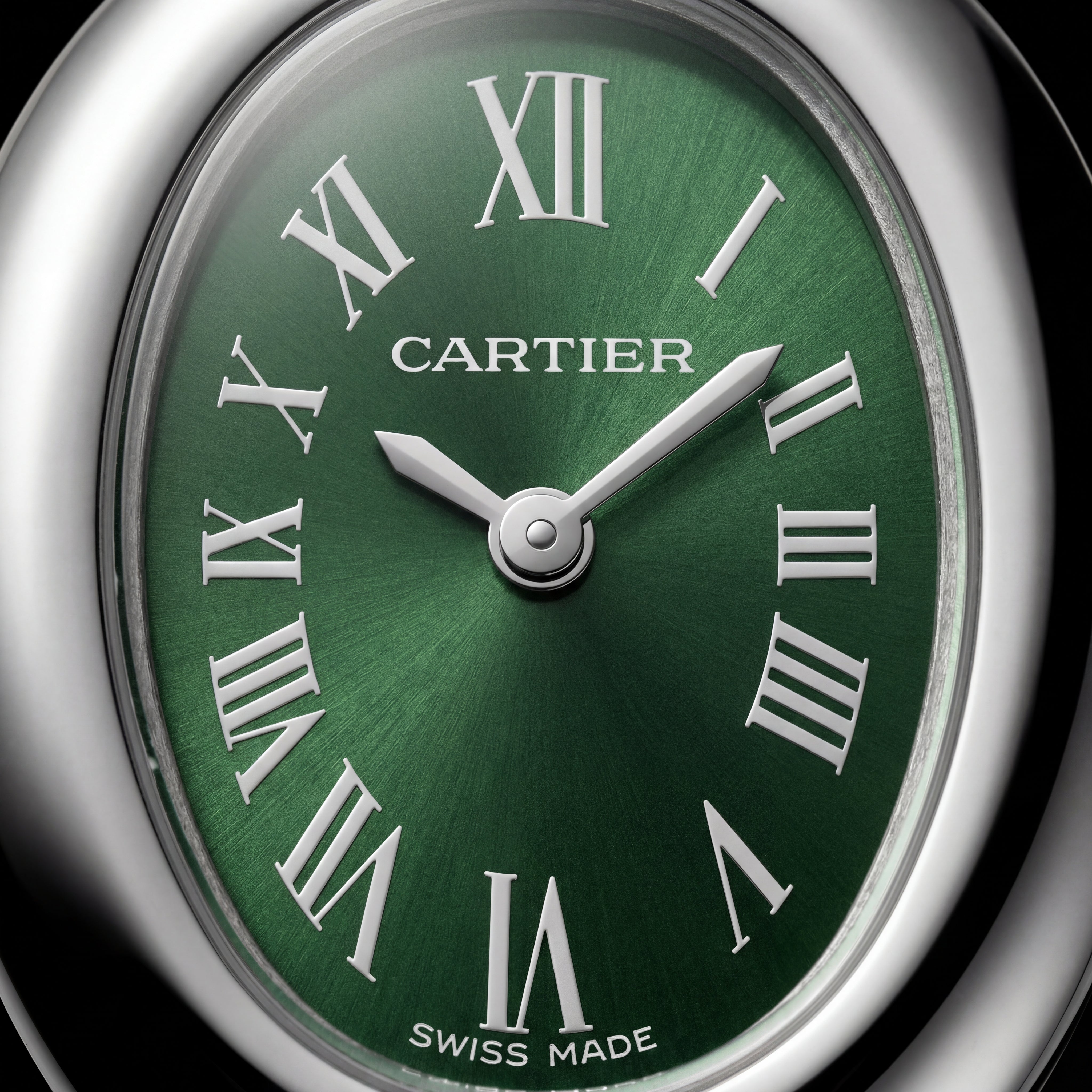 Emerald Oval Roman Dial Bangle Watch – Heritage Silver Luxe Edition