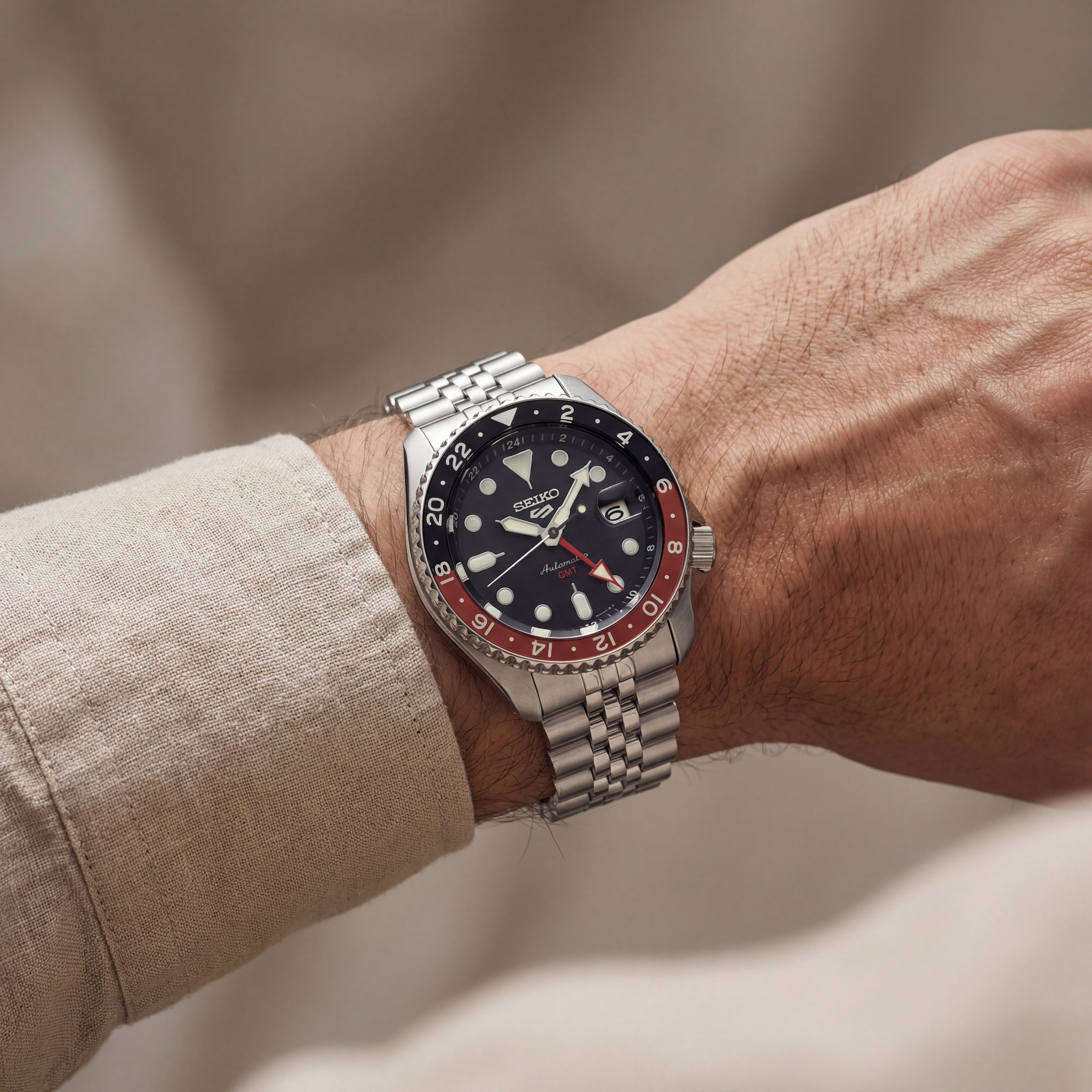 Midnight Black Dual-Tone GMT Automatic Steel Watch