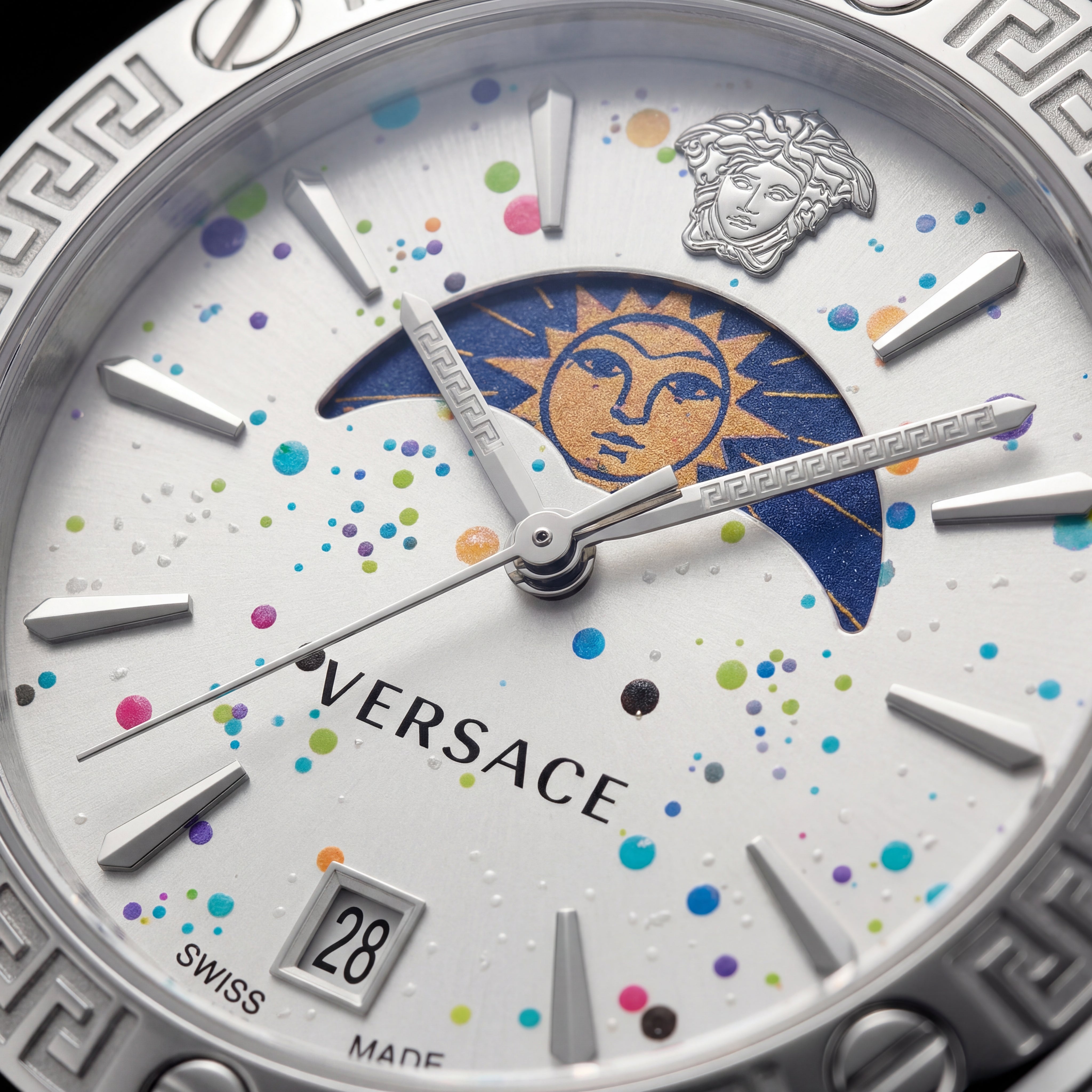 Medusa Icon Silver Watch – Artistic Signature Edition