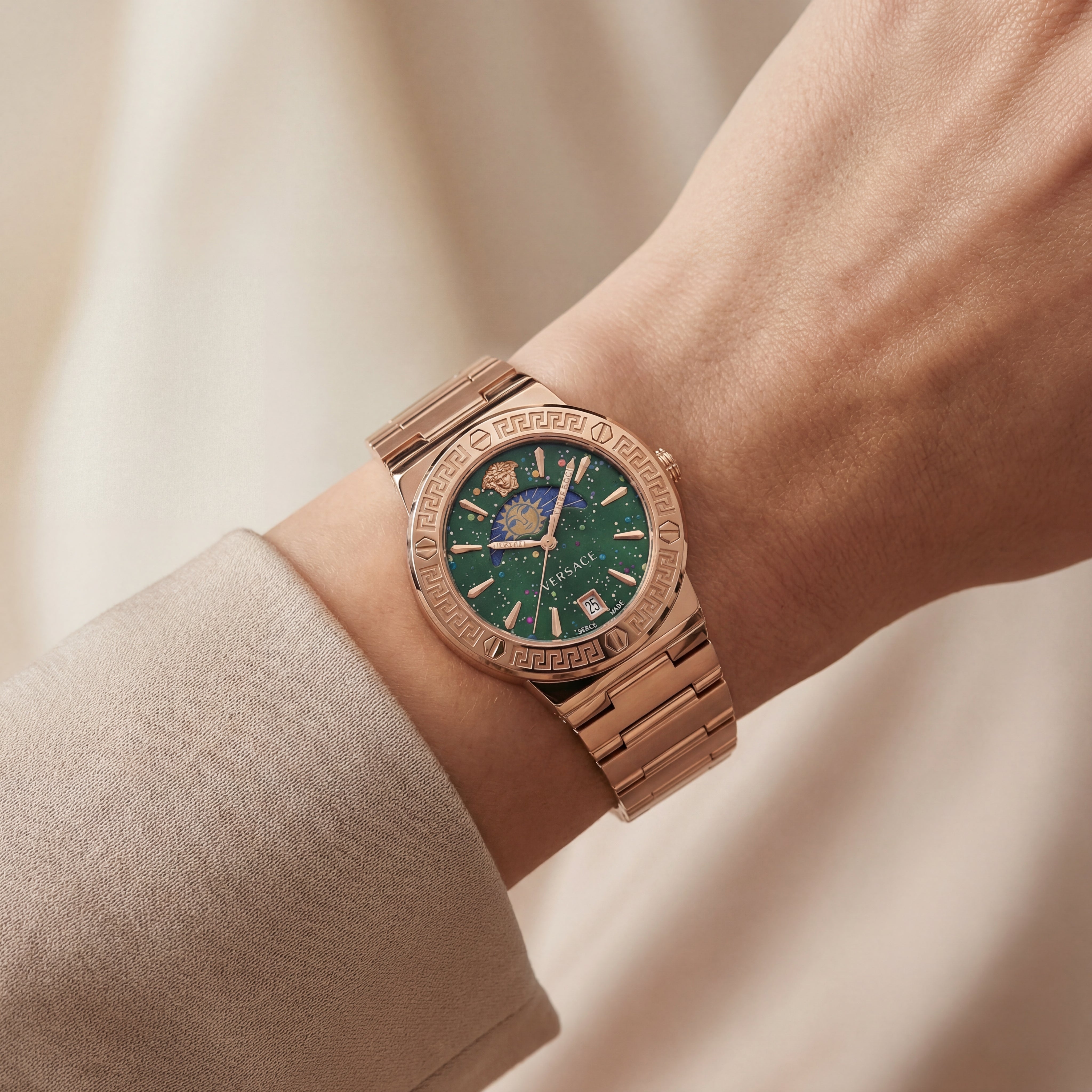 Medusa Emerald Rose Gold Watch – Signature Celestial Edition