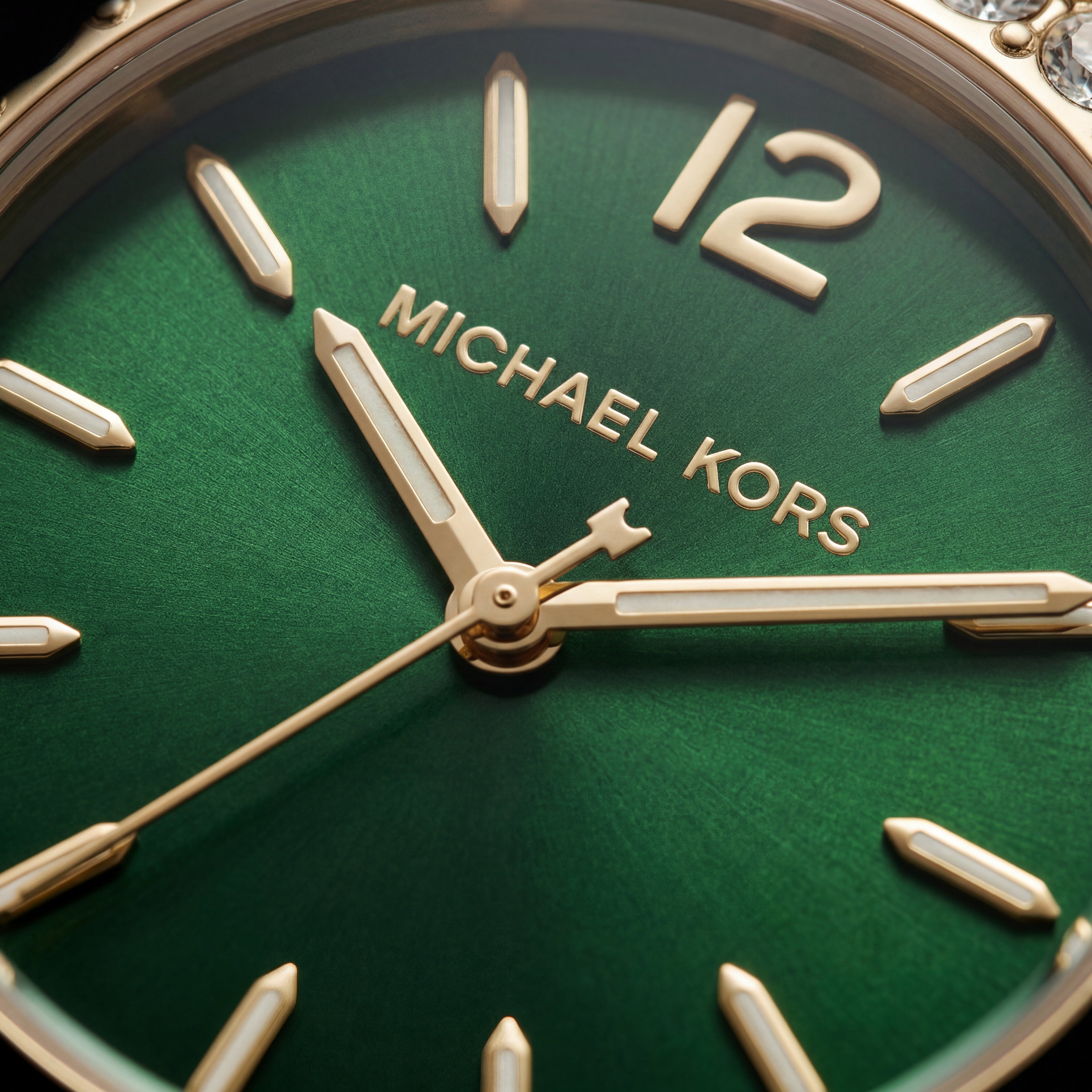 Gold Crystal Bezel Watch – Emerald Dial Luxe Edition