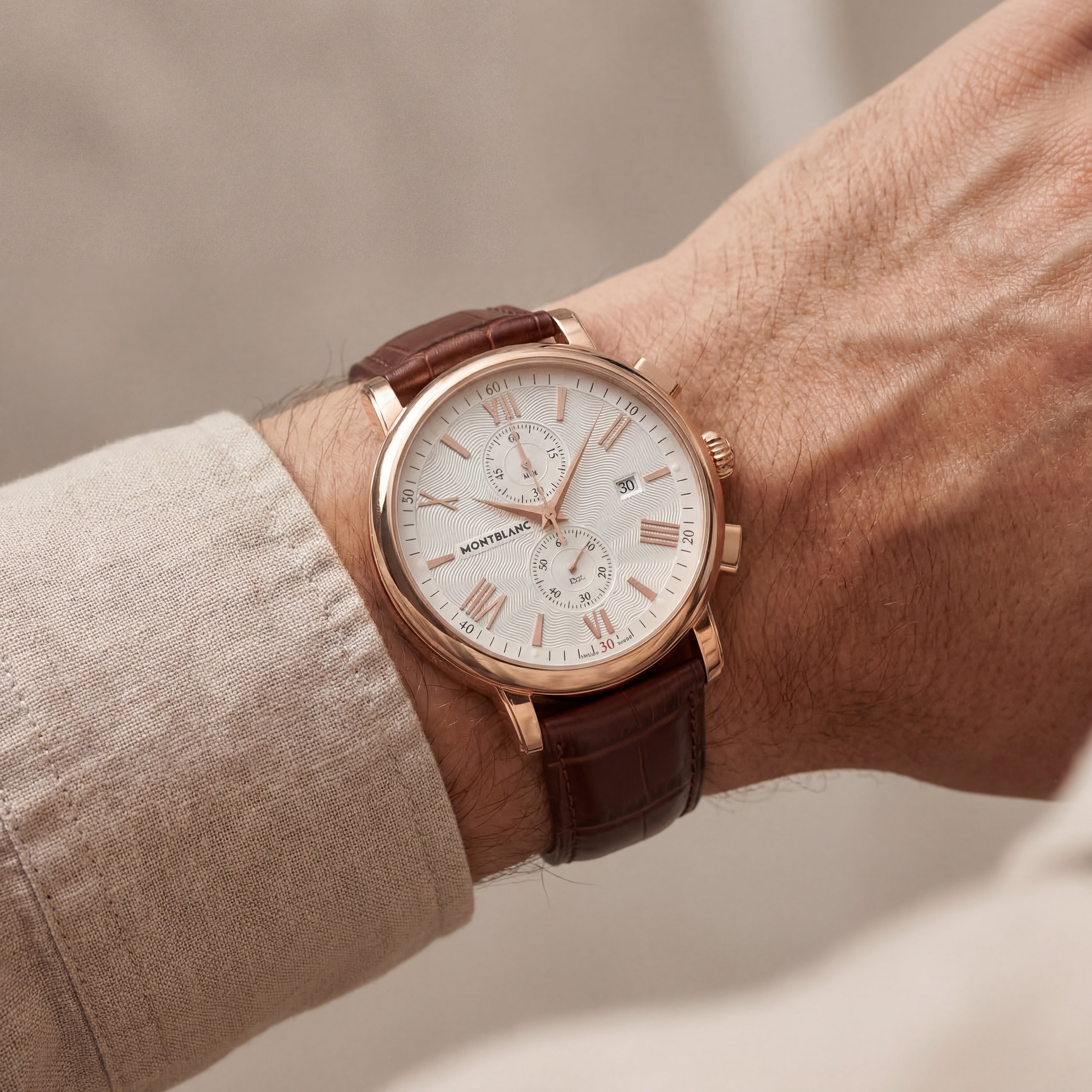 Luxury Rose Gold Stainless Steel Chronograph Watch White Textured Dial Brown Leather Strap Roman Markers Date Display – Men