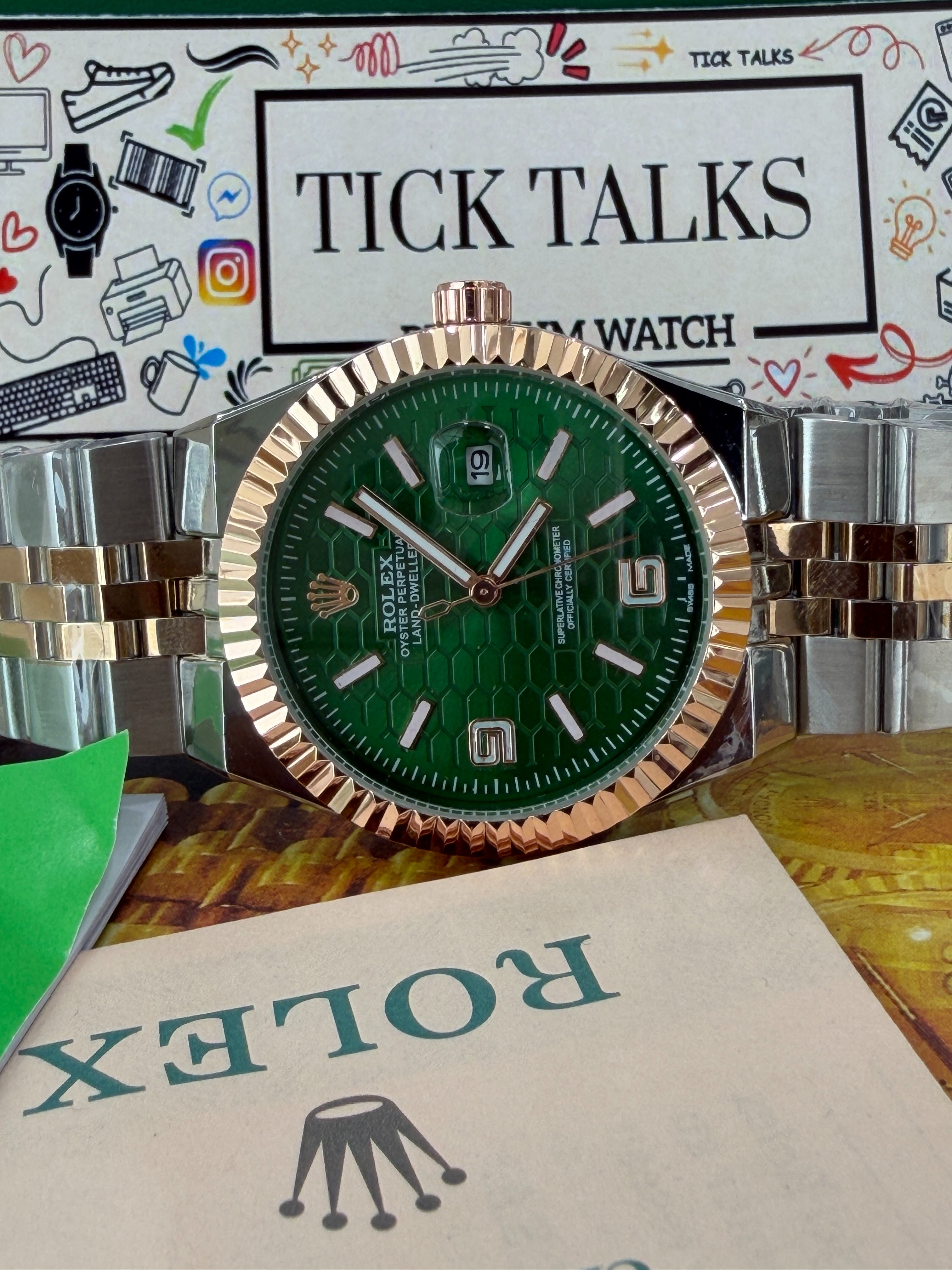 Premium Green Dial Luxury Watch – Men